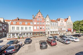 By the River Gdansk Old Town by Renters