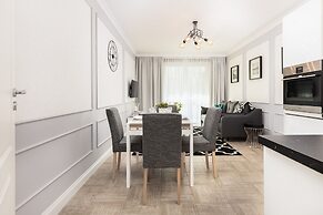 Apartment Piastowska Gdansk by Renters