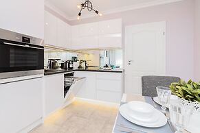 Apartment Piastowska Gdansk by Renters