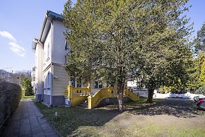 Apartment Secret Garden Sopot by Renters