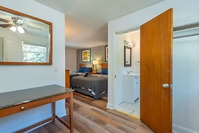 Geneva Hotel & Tiki Bar