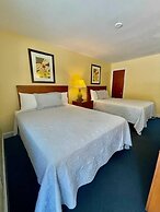 Geneva Hotel & Tiki Bar