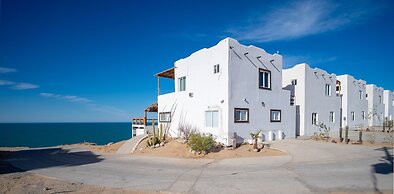 Tortugas Bay Resort