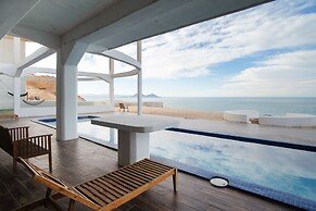 Tortugas Bay Resort