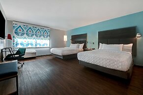 Tru by Hilton Tahlequah