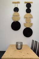 Acropolis Deluxe Apartment