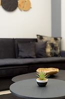 Acropolis Deluxe Apartment