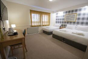 Douglas Arms Hotel