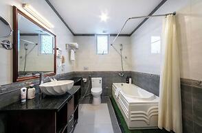 A25 Hotel - 15 Tran Quoc Toan