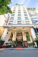 A25 Premium Hotel - 15 Tran Quoc Toan