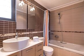 Villa Serena, Eastern Corfu