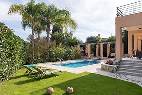 Villa Serena, Eastern Corfu