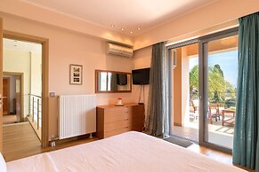 Villa Serena, Eastern Corfu