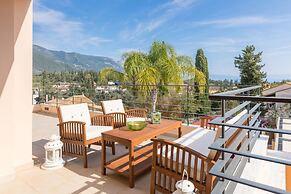 Villa Serena, Eastern Corfu