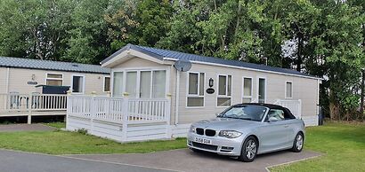 Home From Home Caravan in Lowestoft