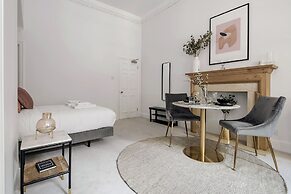 3 Sloane Gardens by UnderTheDoormat