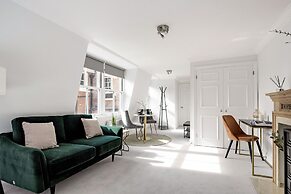 3 Sloane Gardens by UnderTheDoormat