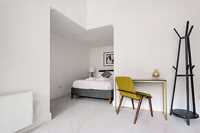 3 Sloane Gardens by UnderTheDoormat