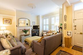 Charming Victorian Family Home in Wimbledon