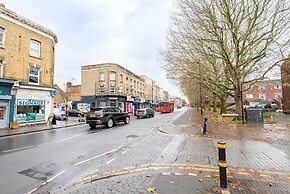 Charming Victorian Family Home in Wimbledon