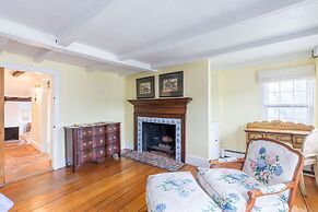 Rockmere Inn
