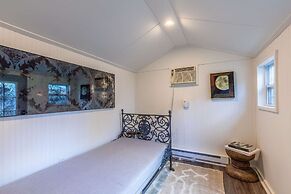 Blue Water: The Cottage