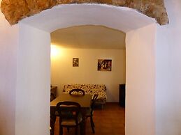 Charming 1-bed Apartment in Iglesias Sardinia