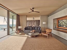 Patina Maldives, Fari Islands