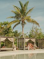 Patina Maldives, Fari Islands