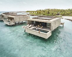 Patina Maldives, Fari Islands