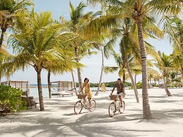 Patina Maldives, Fari Islands