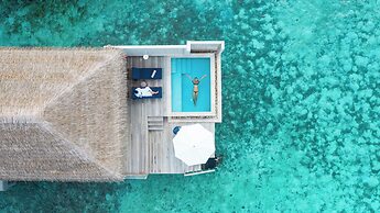 Patina Maldives, Fari Islands