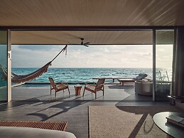 Patina Maldives, Fari Islands