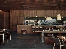 Patina Maldives, Fari Islands