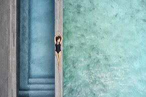 Patina Maldives, Fari Islands