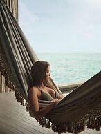 Patina Maldives, Fari Islands