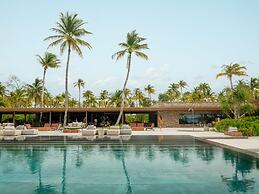 Patina Maldives, Fari Islands