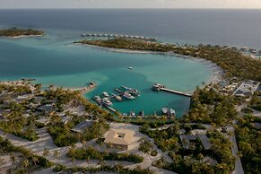 Patina Maldives, Fari Islands