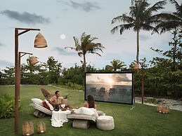 Patina Maldives, Fari Islands