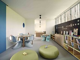 Patina Maldives, Fari Islands