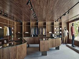 Patina Maldives, Fari Islands