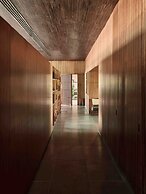 Patina Maldives, Fari Islands