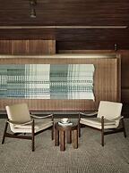 Patina Maldives, Fari Islands