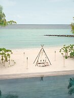 Patina Maldives, Fari Islands