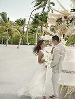 Patina Maldives, Fari Islands