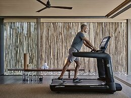 Patina Maldives, Fari Islands