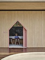 Patina Maldives, Fari Islands