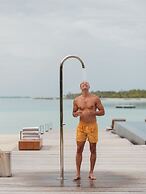 Patina Maldives, Fari Islands