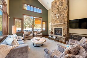 555 Independence Road by Summit County Mountain Retreats