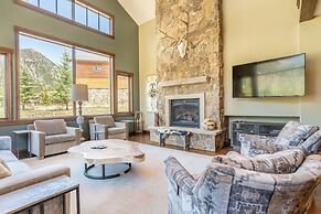 555 Independence Road by Summit County Mountain Retreats